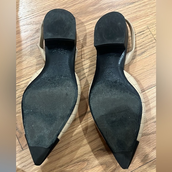 SOLD! Chanel Lambskin Stitched Camellia Slingback Ballet Pointed Flats 39 - Picture 4 of 8